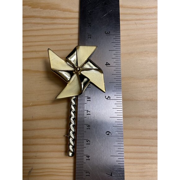 Vintage Gold-Tone Pinwheel Brooch Pin By AJC - Picture 2 of 5